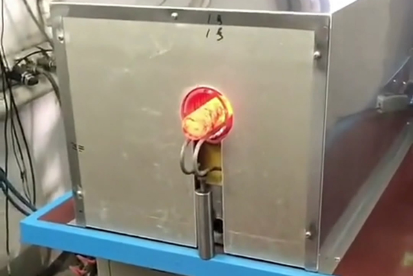 160KW超音频简易锻造加热炉，一拖二加热圆柱毛坯钢材料(图4)